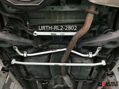 [Obr.: 10/54/62/3-mitsubishi-grandis-2.4-2wd-2003-2011-1696467554.jpg]