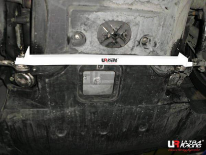 [Obr.: 10/55/00/6-bmw-e39-m5-ultra-racing-front-lower-bar-1696468150.jpg]