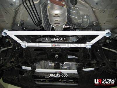 [Obr.: 10/55/27/9-honda-crz-jazz-insight-08-ultraracing-front-lower-tiebar-1696468552.jpg]