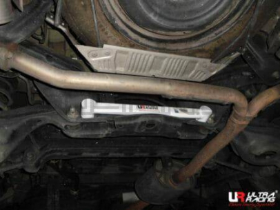 [Obr.: 10/55/28/3-honda-elysion-rr1-2.4-2wd-04-13-ur-2p-rear-lower-bar-1040-1696468557.jpg]